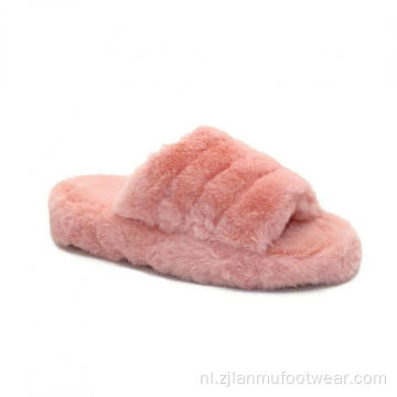 Fluffy pluche platform hielglijbanen casual dames slippers